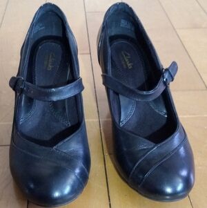 Clarks Bendables Women's Black Mary Jane Shoes